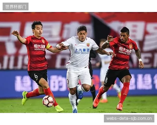 疯狂体育获得中超6年游戏开发权,游戏内收益按比例分成的模式解除了传统赞助的单一风险 疯狂体育获得中超6年游戏开发权,游戏内收益按比例分成的模式解除了传统赞助的单一风险
